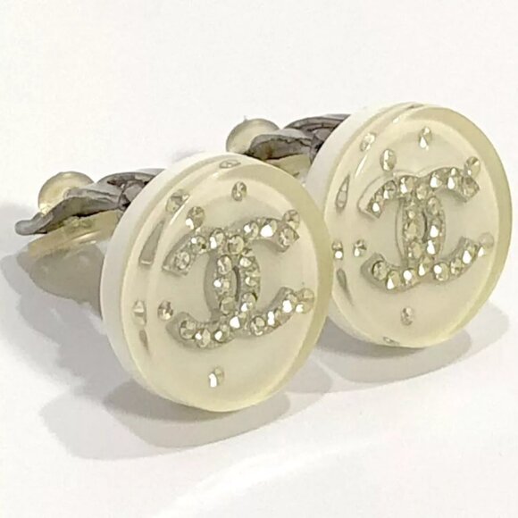 CHANEL CC Logos White Lucite Round Clip-On Earrings Silver Tone 07A Auth j11512 - Picture 1 of 16